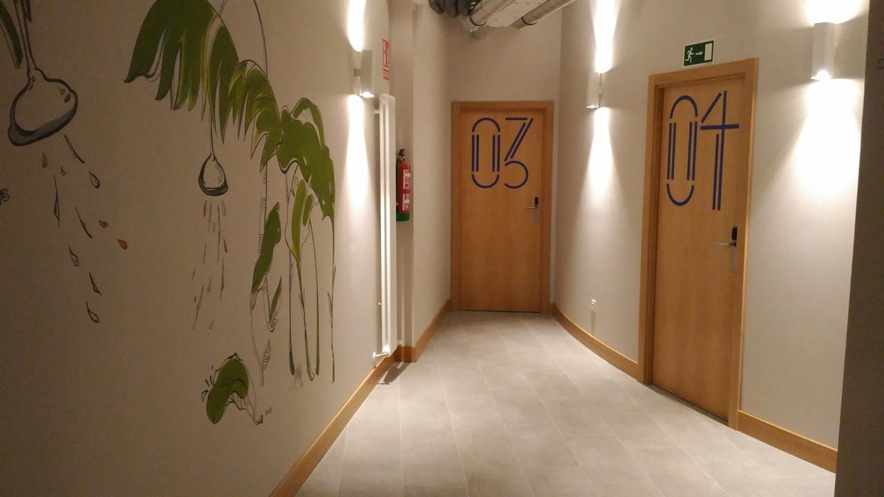 Egunon Bilbao Hostel Bilbau Exterior foto